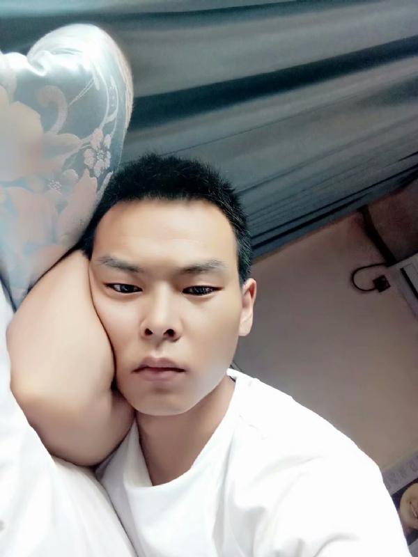 琪子心的第一张照片--大荔闪婚服务中心